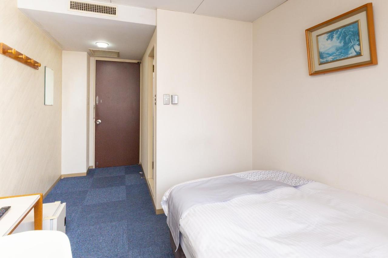 Oyo Joetsu City Hotel Kasugayama Extérieur photo