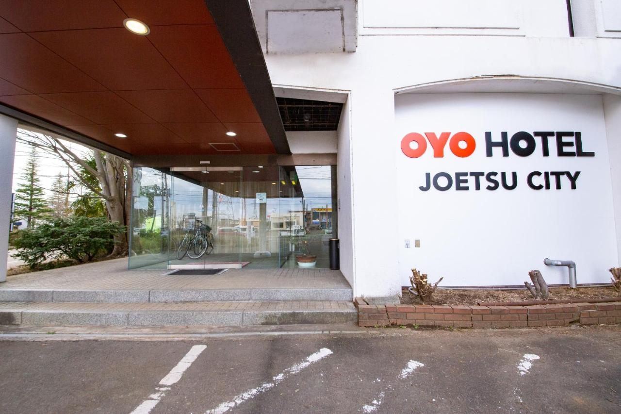 Oyo Joetsu City Hotel Kasugayama Extérieur photo